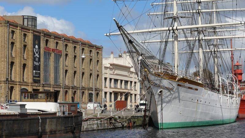 Bateaux à quai au Musée Portuaire